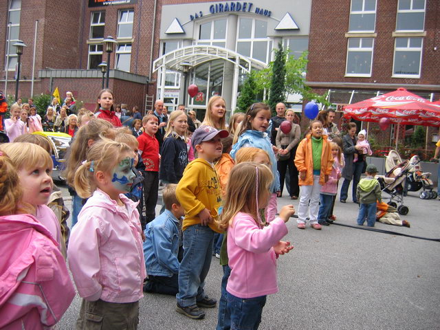 gal/2007/2007 Ruettenscheider Kinderfest/2007 Saitentwist Ruettenscheider Kinderfest 1.9. 210.jpg